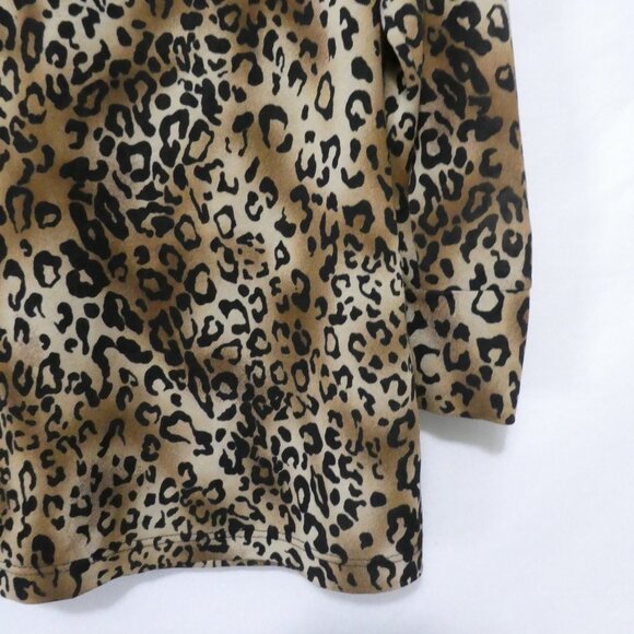 Unbranded | P2P 18 inches measured | Leopard Print Button Down Shirt - Picture 13 of 14
